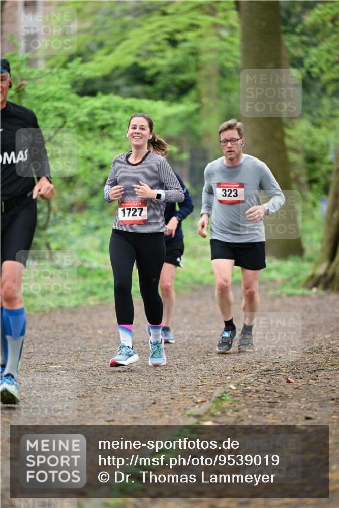 19.04.2026 - Hammer Lauf Dr. Thomas Lammeyer http://msf.ph/oto/9539019 19.04.2026 10:38:19 Laufen 1727, 323 meine-sportfotos.de