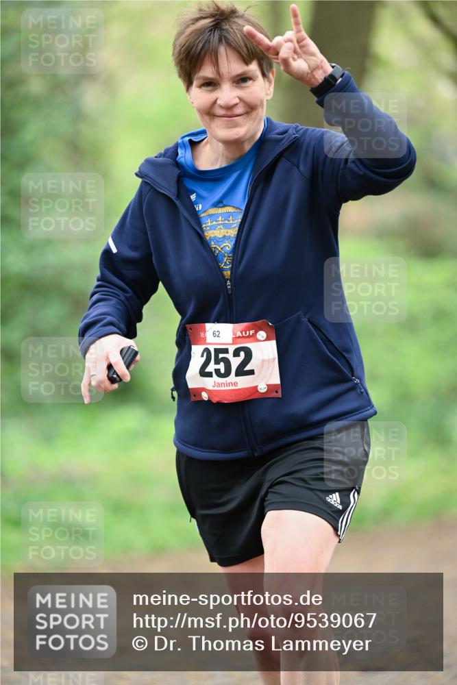 19.04.2026 - Hammer Lauf Dr. Thomas Lammeyer http://msf.ph/oto/9539067 19.04.2026 10:38:24 Laufen 252 meine-sportfotos.de