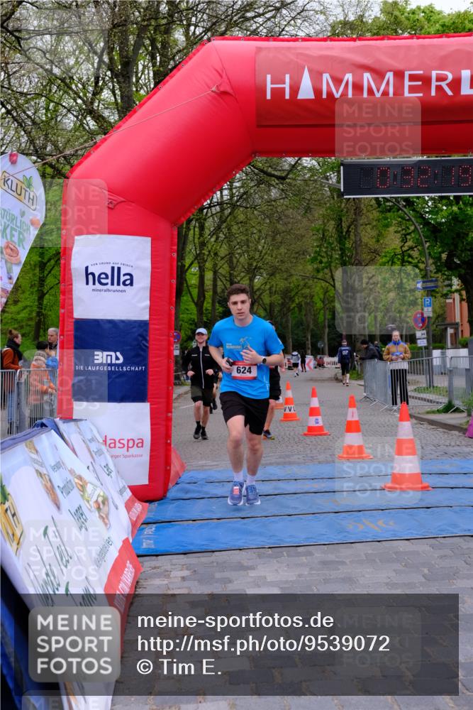 19.04.2026 - Hammer Lauf Tim E. http://msf.ph/oto/9539072 19.04.2026 11:32:27 Ziel 22, 154, 297, 433, 516, 624, 627 meine-sportfotos.de