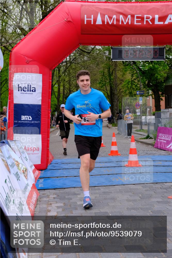 19.04.2026 - Hammer Lauf Tim E. http://msf.ph/oto/9539079 19.04.2026 11:32:28 Ziel 22, 154, 398, 433, 516, 624, 627 meine-sportfotos.de