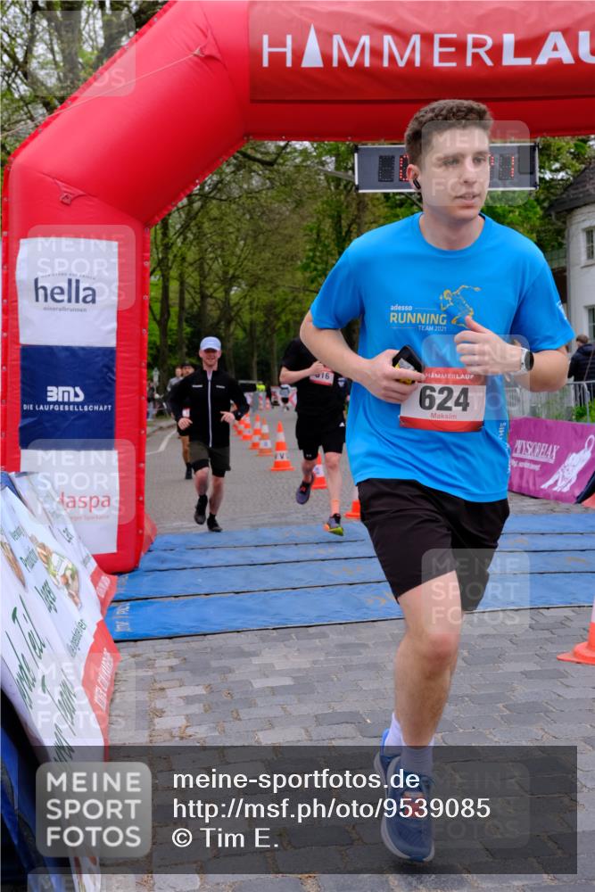 19.04.2026 - Hammer Lauf Tim E. http://msf.ph/oto/9539085 19.04.2026 11:32:29 Ziel 22, 154, 398, 433, 516, 624, 627 meine-sportfotos.de