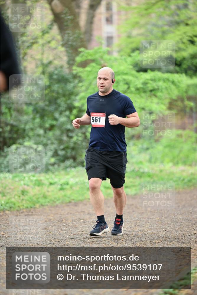 19.04.2026 - Hammer Lauf Dr. Thomas Lammeyer http://msf.ph/oto/9539107 19.04.2026 10:38:32 Laufen 561 meine-sportfotos.de