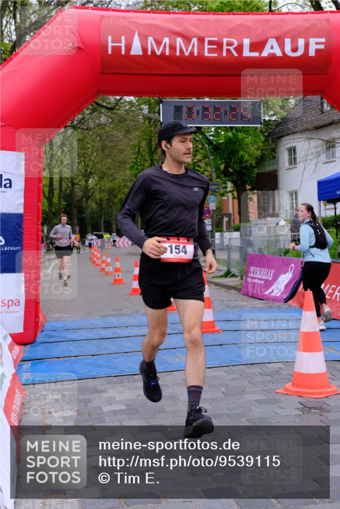 19.04.2026 - Hammer Lauf Tim E. http://msf.ph/oto/9539115 19.04.2026 11:32:33 Ziel 117, 154, 398, 433, 511, 516, 624, 627 meine-sportfotos.de