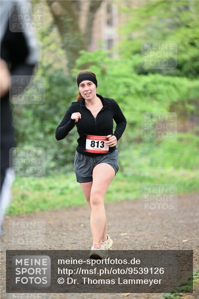 19.04.2026 - Hammer Lauf Dr. Thomas Lammeyer http://msf.ph/oto/9539126 19.04.2026 10:38:35 Laufen 813 meine-sportfotos.de