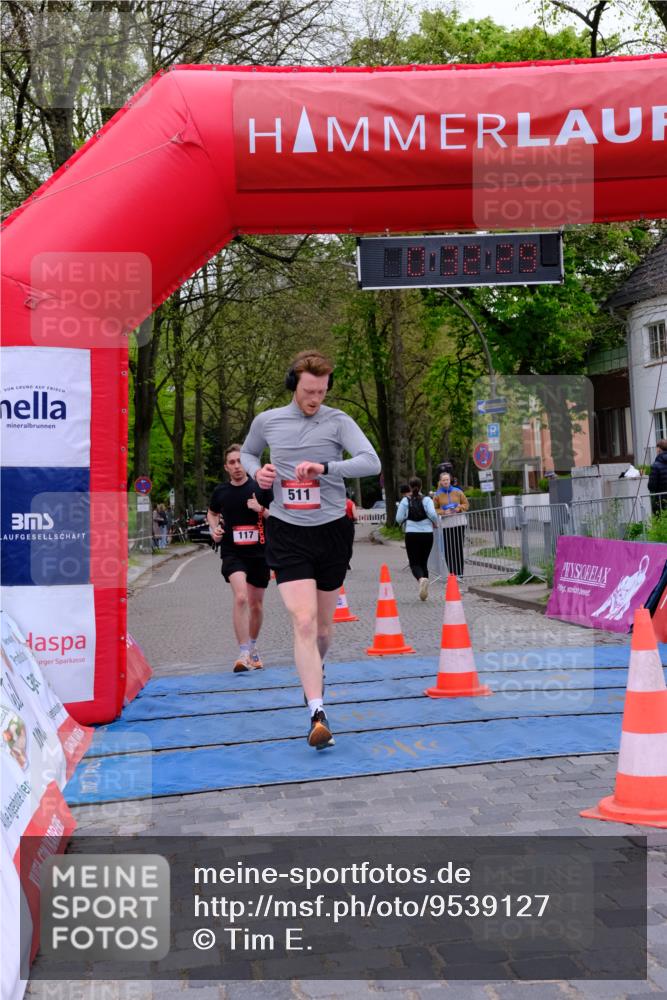 19.04.2026 - Hammer Lauf Tim E. http://msf.ph/oto/9539127 19.04.2026 11:32:37 Ziel 117, 154, 398, 511 meine-sportfotos.de