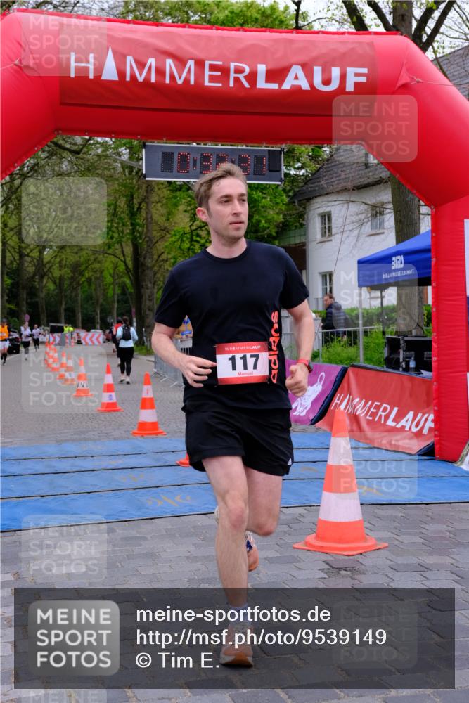 19.04.2026 - Hammer Lauf Tim E. http://msf.ph/oto/9539149 19.04.2026 11:32:39 Ziel 117, 511, 678 meine-sportfotos.de