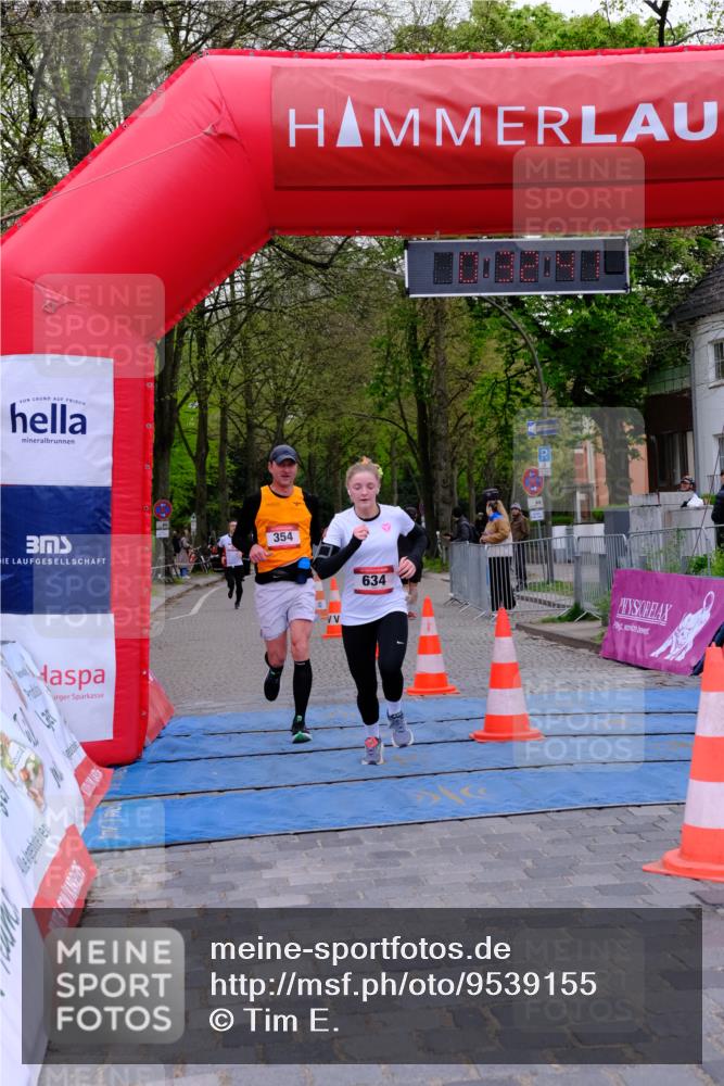 19.04.2026 - Hammer Lauf Tim E. http://msf.ph/oto/9539155 19.04.2026 11:32:49 Ziel 354, 634, 678 meine-sportfotos.de