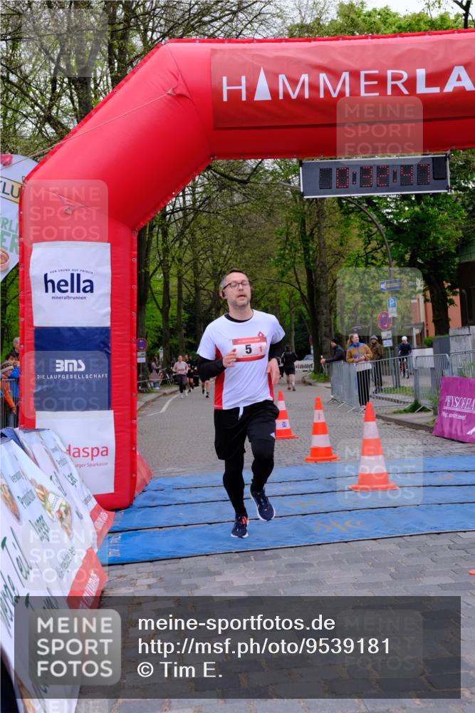 19.04.2026 - Hammer Lauf Tim E. http://msf.ph/oto/9539181 19.04.2026 11:32:55 Ziel 5 meine-sportfotos.de