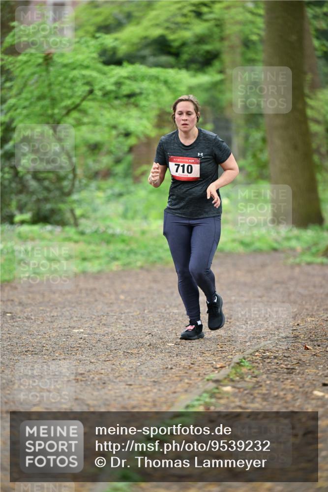 19.04.2026 - Hammer Lauf Dr. Thomas Lammeyer http://msf.ph/oto/9539232 19.04.2026 10:39:21 Laufen 710 meine-sportfotos.de