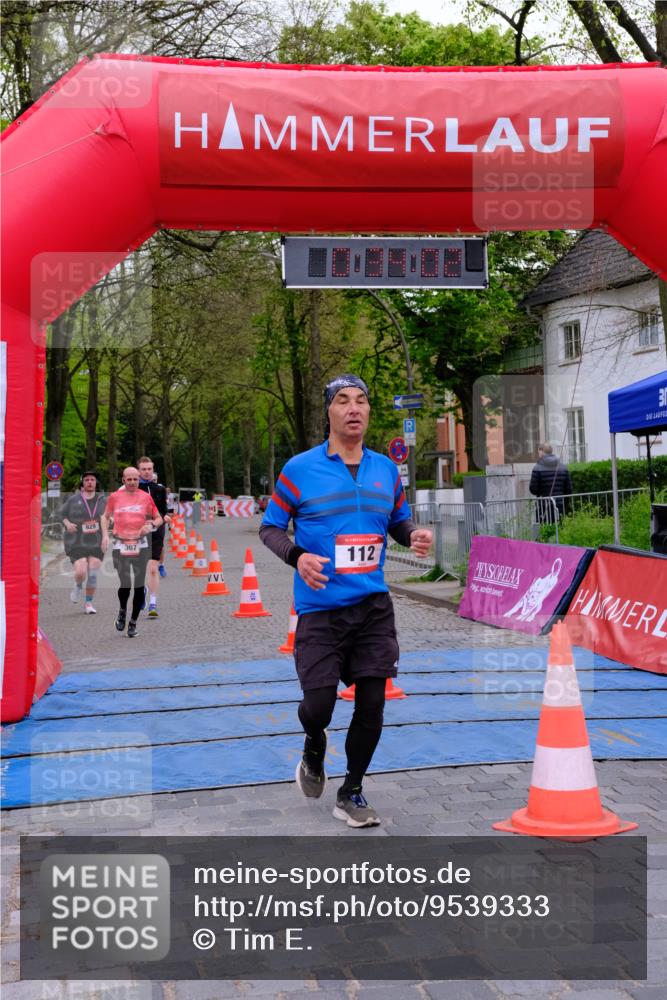 19.04.2026 - Hammer Lauf Tim E. http://msf.ph/oto/9539333 19.04.2026 11:34:10 Ziel 8, 112, 307, 601, 860, 929 meine-sportfotos.de