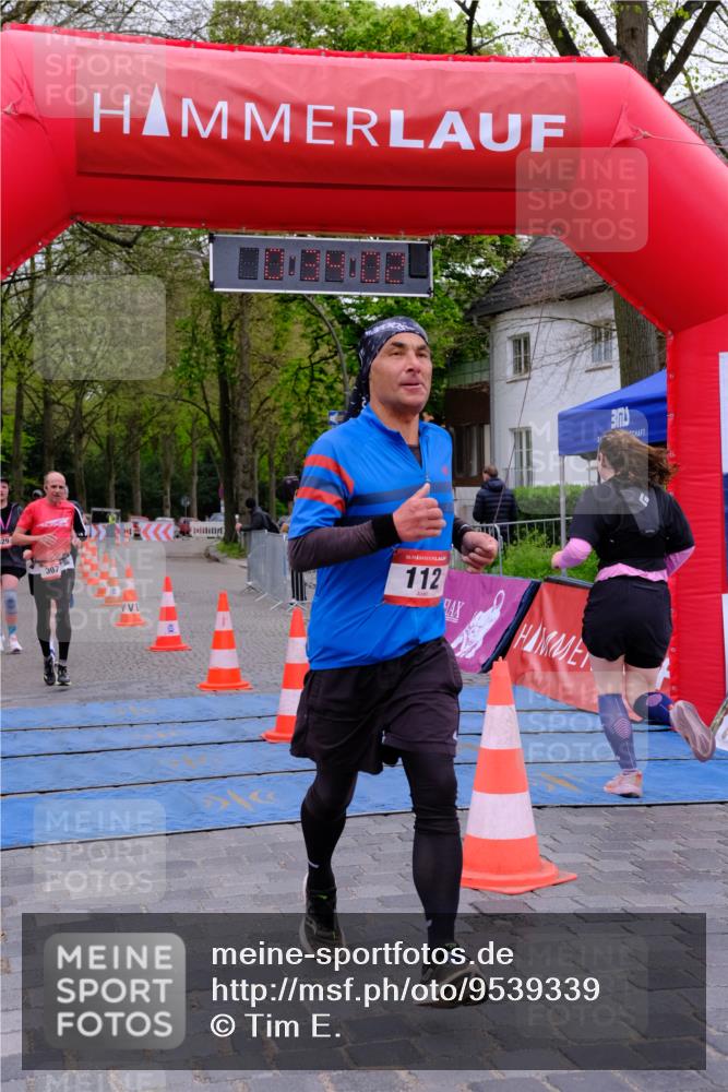 19.04.2026 - Hammer Lauf Tim E. http://msf.ph/oto/9539339 19.04.2026 11:34:10 Ziel 8, 112, 307, 601, 860, 929 meine-sportfotos.de