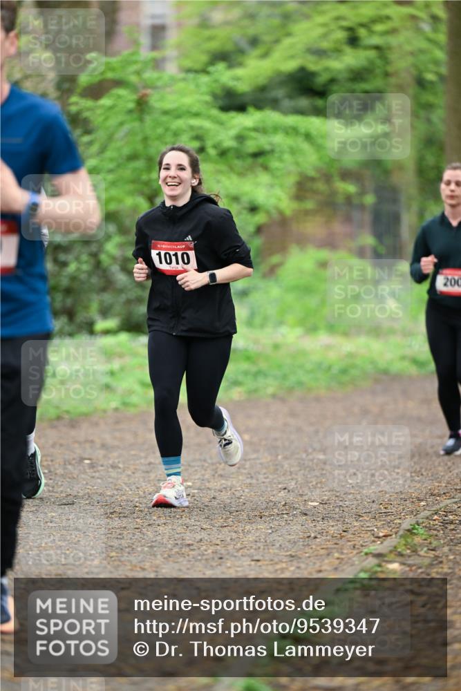 19.04.2026 - Hammer Lauf Dr. Thomas Lammeyer http://msf.ph/oto/9539347 19.04.2026 10:39:42 Laufen 1010, 200 meine-sportfotos.de