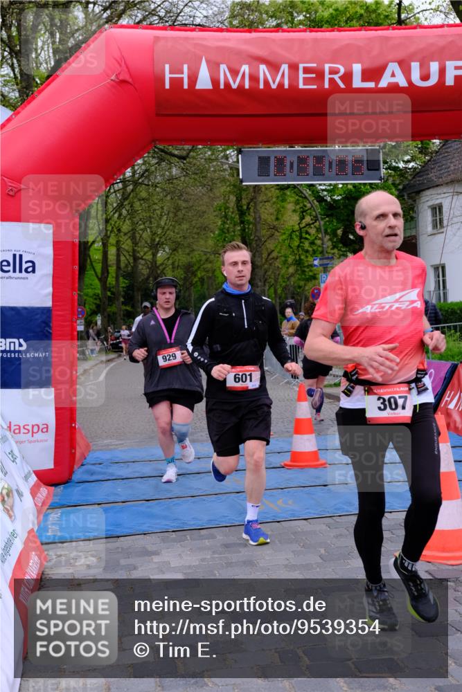 19.04.2026 - Hammer Lauf Tim E. http://msf.ph/oto/9539354 19.04.2026 11:34:13 Ziel 8, 112, 307, 601, 690, 860, 929, 1085 meine-sportfotos.de