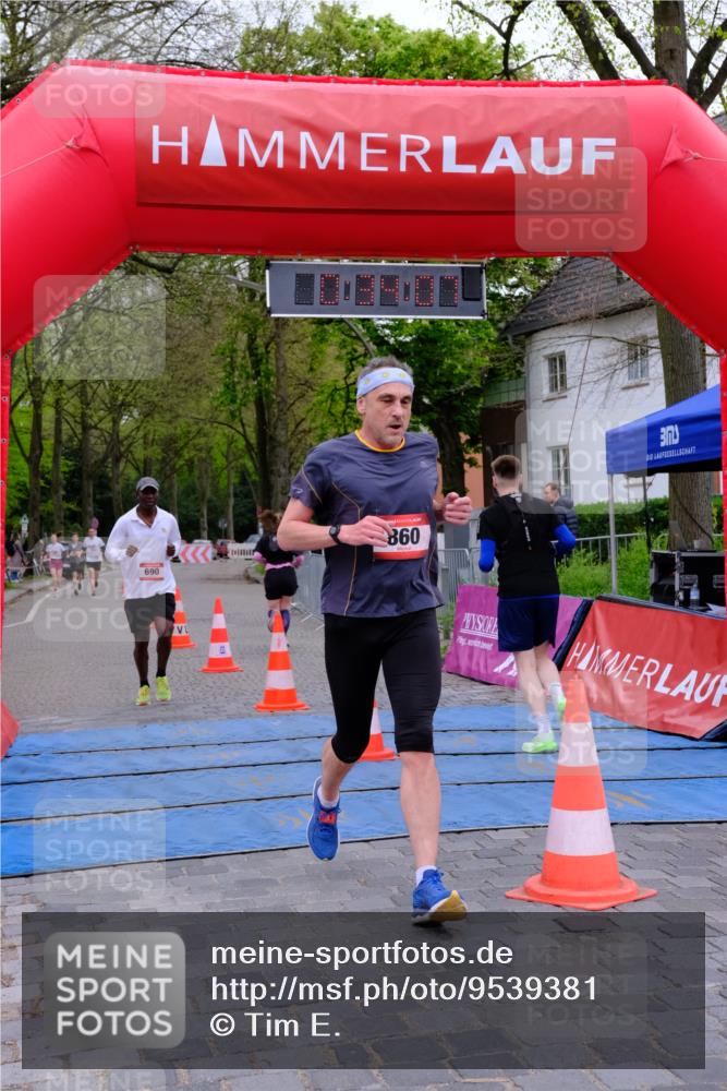 19.04.2026 - Hammer Lauf Tim E. http://msf.ph/oto/9539381 19.04.2026 11:34:15 Ziel 8, 307, 601, 690, 860, 929, 1085 meine-sportfotos.de