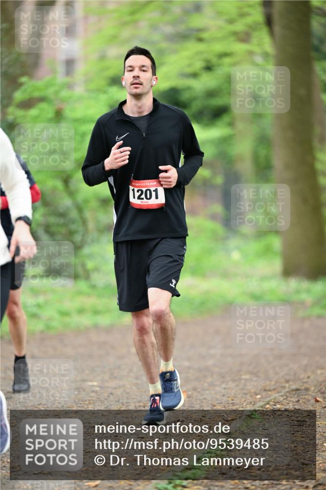19.04.2026 - Hammer Lauf Dr. Thomas Lammeyer http://msf.ph/oto/9539485 19.04.2026 10:40:16 Laufen 1201 meine-sportfotos.de