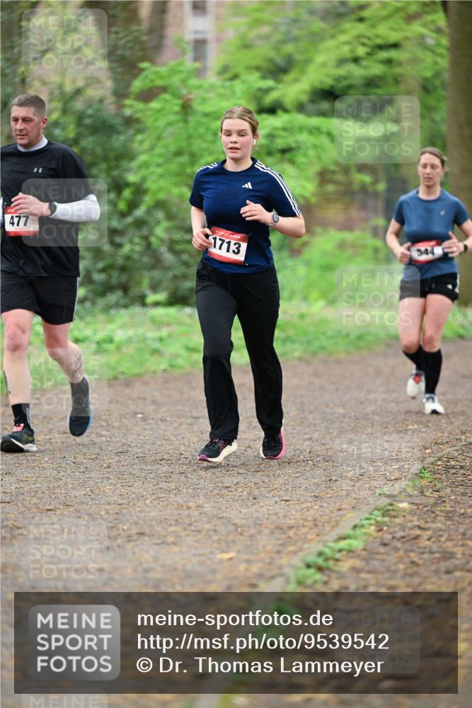 19.04.2026 - Hammer Lauf Dr. Thomas Lammeyer http://msf.ph/oto/9539542 19.04.2026 10:40:27 Laufen 477, 1713, 544 meine-sportfotos.de