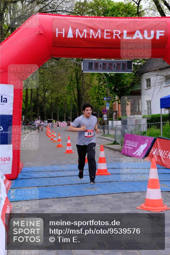 19.04.2026 - Hammer Lauf Tim E. http://msf.ph/oto/9539576 19.04.2026 11:36:05 Ziel 24 meine-sportfotos.de