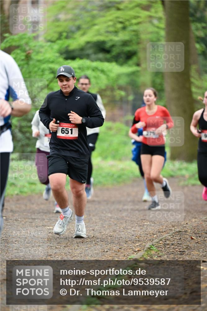 19.04.2026 - Hammer Lauf Dr. Thomas Lammeyer http://msf.ph/oto/9539587 19.04.2026 10:40:35 Laufen 651, 279 meine-sportfotos.de