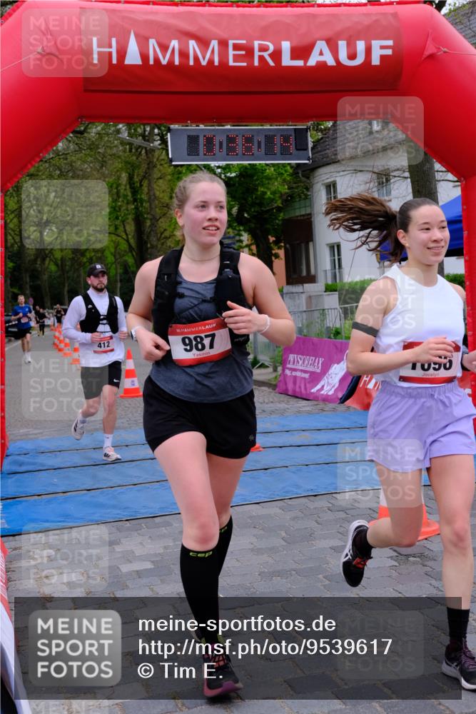 19.04.2026 - Hammer Lauf Tim E. http://msf.ph/oto/9539617 19.04.2026 11:36:22 Ziel 412, 549, 664, 987, 1096 meine-sportfotos.de