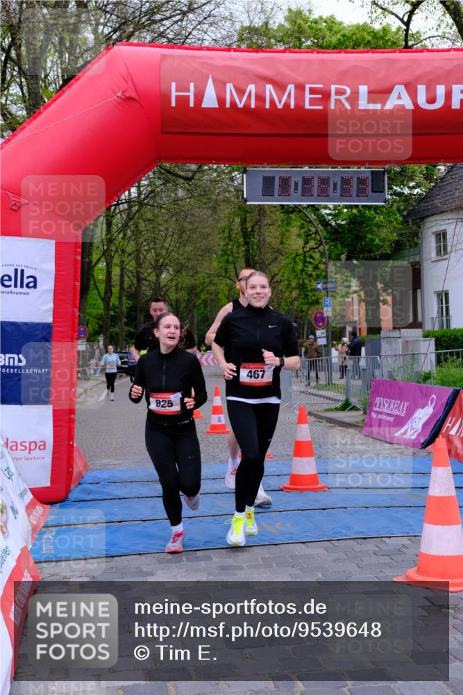 19.04.2026 - Hammer Lauf Tim E. http://msf.ph/oto/9539648 19.04.2026 11:36:41 Ziel 467, 825, 969, 986 meine-sportfotos.de