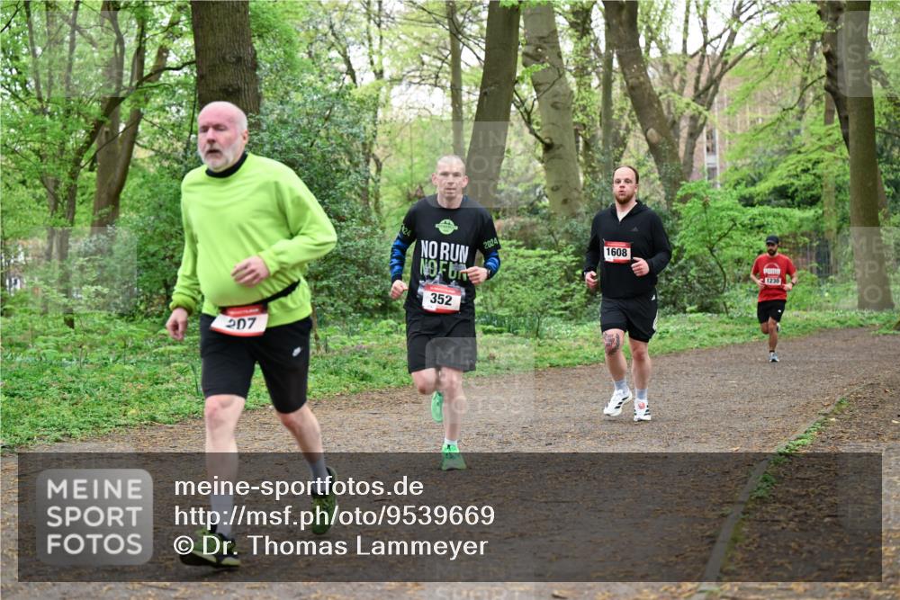 19.04.2026 - Hammer Lauf Dr. Thomas Lammeyer http://msf.ph/oto/9539669 19.04.2026 10:40:47 Laufen 207, 352, 2024, 1608, 1230 meine-sportfotos.de