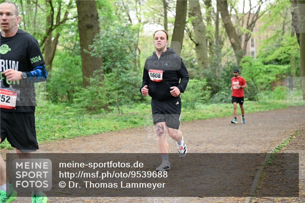 19.04.2026 - Hammer Lauf Dr. Thomas Lammeyer http://msf.ph/oto/9539688 19.04.2026 10:40:49 Laufen 2024, 1608 meine-sportfotos.de