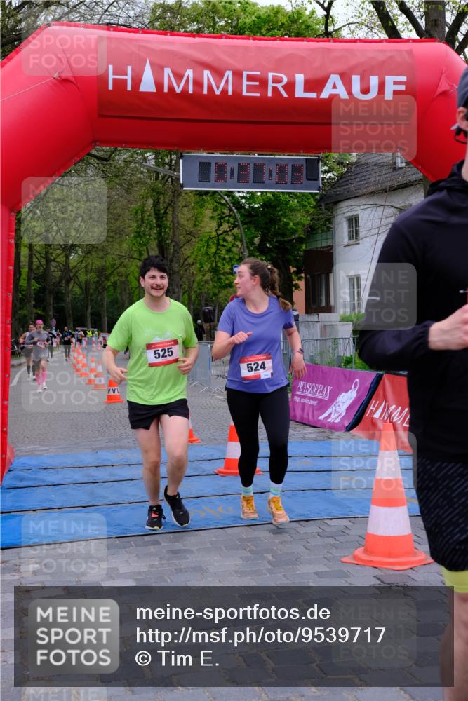 19.04.2026 - Hammer Lauf Tim E. http://msf.ph/oto/9539717 19.04.2026 11:37:11 Ziel 144, 145, 181, 263, 524, 525, 938, 1268 meine-sportfotos.de