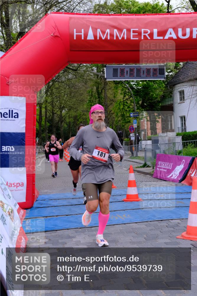 19.04.2026 - Hammer Lauf Tim E. http://msf.ph/oto/9539739 19.04.2026 11:37:17 Ziel 11, 181, 830 meine-sportfotos.de