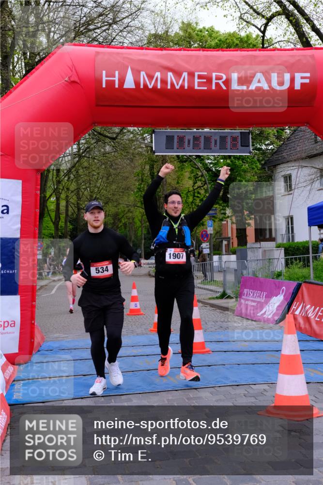 19.04.2026 - Hammer Lauf Tim E. http://msf.ph/oto/9539769 19.04.2026 11:37:26 Ziel 9, 10, 534, 1907 meine-sportfotos.de