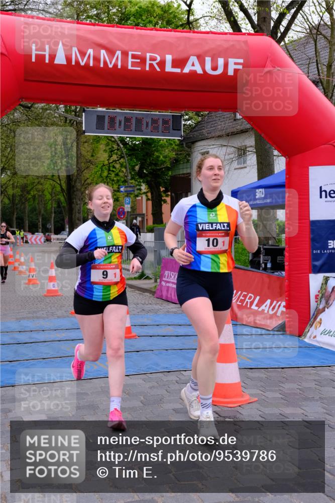 19.04.2026 - Hammer Lauf Tim E. http://msf.ph/oto/9539786 19.04.2026 11:37:30 Ziel 9, 10, 534, 1607, 1907 meine-sportfotos.de
