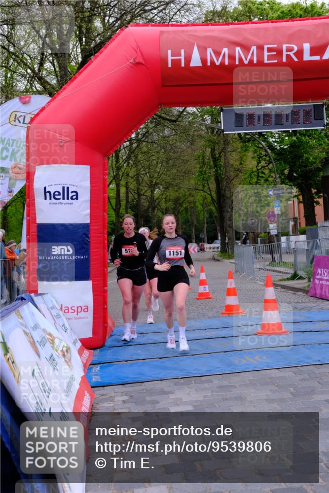 19.04.2026 - Hammer Lauf Tim E. http://msf.ph/oto/9539806 19.04.2026 11:37:38 Ziel 415, 510, 513, 514, 1018, 1151, 1607 meine-sportfotos.de