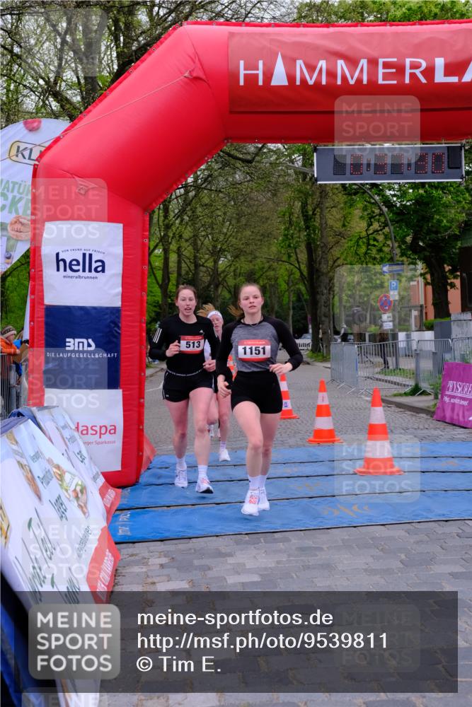 19.04.2026 - Hammer Lauf Tim E. http://msf.ph/oto/9539811 19.04.2026 11:37:38 Ziel 415, 510, 513, 514, 1018, 1151, 1607 meine-sportfotos.de