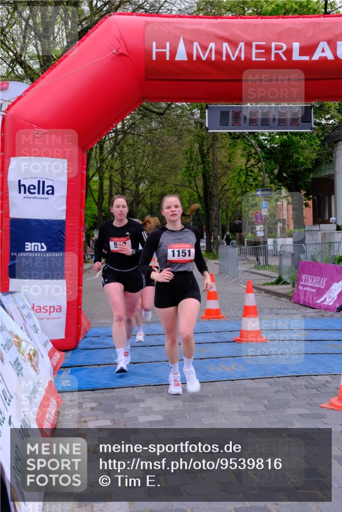 19.04.2026 - Hammer Lauf Tim E. http://msf.ph/oto/9539816 19.04.2026 11:37:38 Ziel 415, 510, 513, 514, 1018, 1151, 1607 meine-sportfotos.de