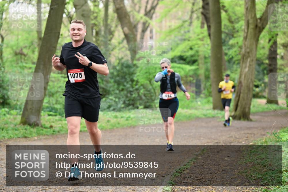 19.04.2026 - Hammer Lauf Dr. Thomas Lammeyer http://msf.ph/oto/9539845 19.04.2026 10:41:18 Laufen 1075, 114 meine-sportfotos.de