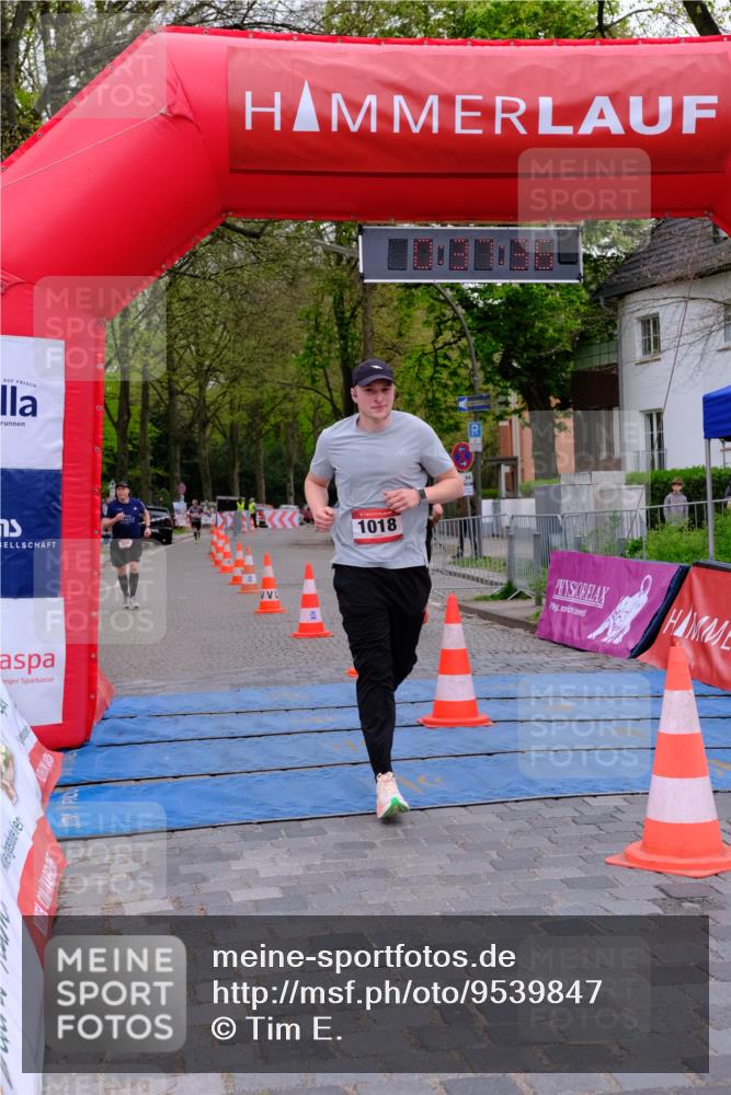 19.04.2026 - Hammer Lauf Tim E. http://msf.ph/oto/9539847 19.04.2026 11:37:44 Ziel 150, 415, 510, 1018 meine-sportfotos.de