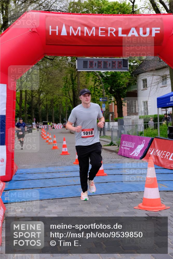 19.04.2026 - Hammer Lauf Tim E. http://msf.ph/oto/9539850 19.04.2026 11:37:44 Ziel 150, 415, 510, 1018 meine-sportfotos.de