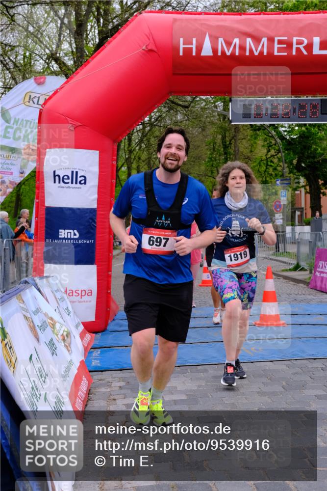 19.04.2026 - Hammer Lauf Tim E. http://msf.ph/oto/9539916 19.04.2026 11:38:36 Ziel 331, 333, 406, 407, 494, 507, 614, 673, 674, 697, 1269, 1919 meine-sportfotos.de