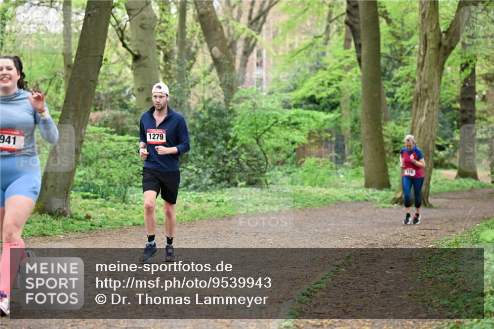 19.04.2026 - Hammer Lauf Dr. Thomas Lammeyer http://msf.ph/oto/9539943 19.04.2026 10:41:30 Laufen 941, 1279, 579 meine-sportfotos.de