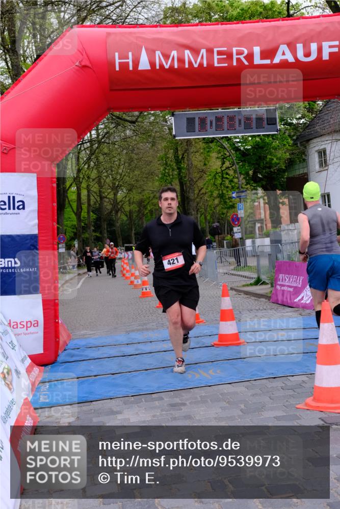 19.04.2026 - Hammer Lauf Tim E. http://msf.ph/oto/9539973 19.04.2026 11:38:55 Ziel 19, 421, 574 meine-sportfotos.de