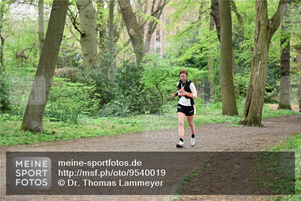 19.04.2026 - Hammer Lauf Dr. Thomas Lammeyer http://msf.ph/oto/9540019 19.04.2026 10:41:38 Laufen 120 meine-sportfotos.de