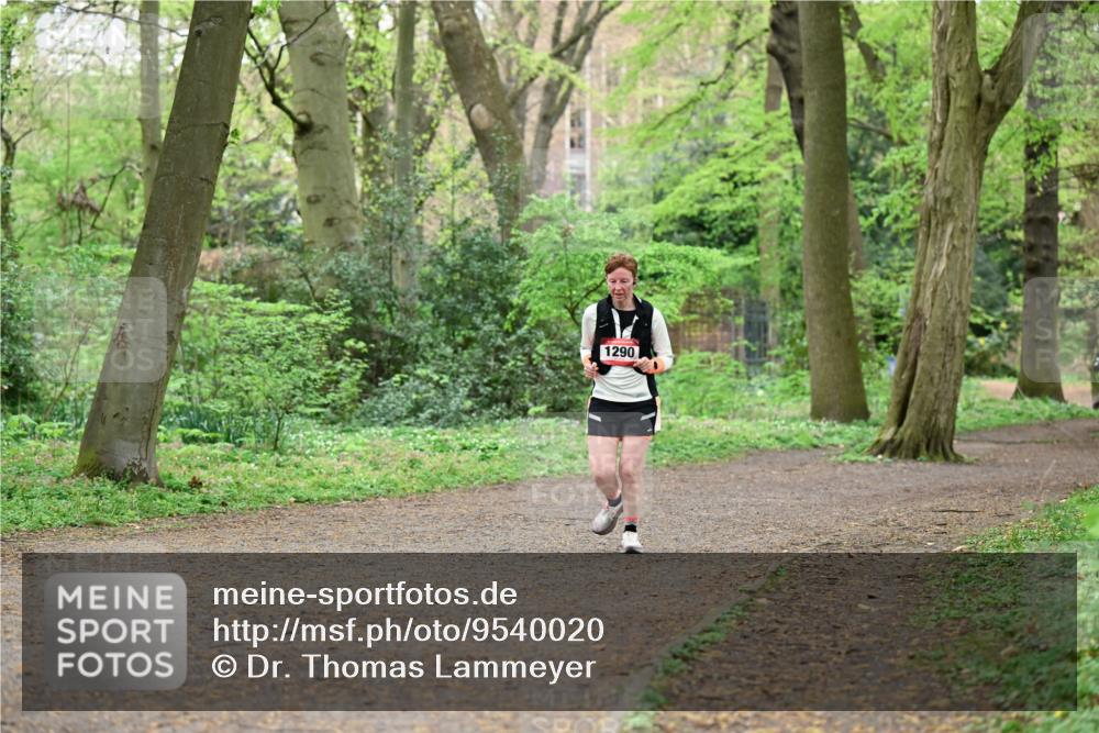 19.04.2026 - Hammer Lauf Dr. Thomas Lammeyer http://msf.ph/oto/9540020 19.04.2026 10:41:39 Laufen 1290 meine-sportfotos.de