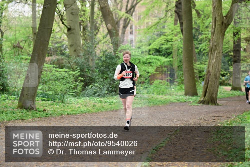 19.04.2026 - Hammer Lauf Dr. Thomas Lammeyer http://msf.ph/oto/9540026 19.04.2026 10:41:39 Laufen 290 meine-sportfotos.de