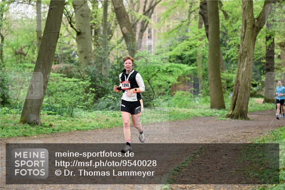 19.04.2026 - Hammer Lauf Dr. Thomas Lammeyer http://msf.ph/oto/9540028 19.04.2026 10:41:40 Laufen 1290 meine-sportfotos.de