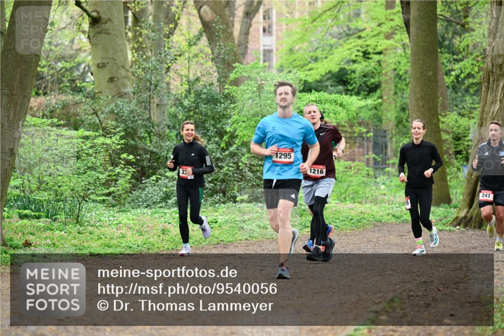 19.04.2026 - Hammer Lauf Dr. Thomas Lammeyer http://msf.ph/oto/9540056 19.04.2026 10:41:47 Laufen 1295, 1216, 241 meine-sportfotos.de