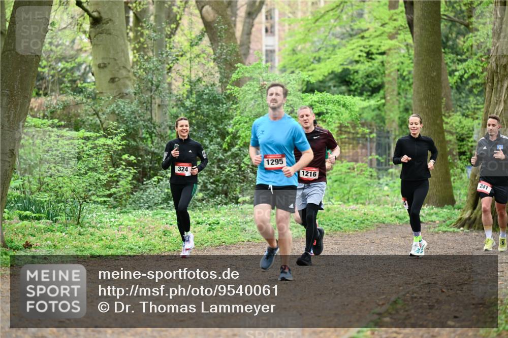 19.04.2026 - Hammer Lauf Dr. Thomas Lammeyer http://msf.ph/oto/9540061 19.04.2026 10:41:47 Laufen 1295, 324, 1216, 241 meine-sportfotos.de