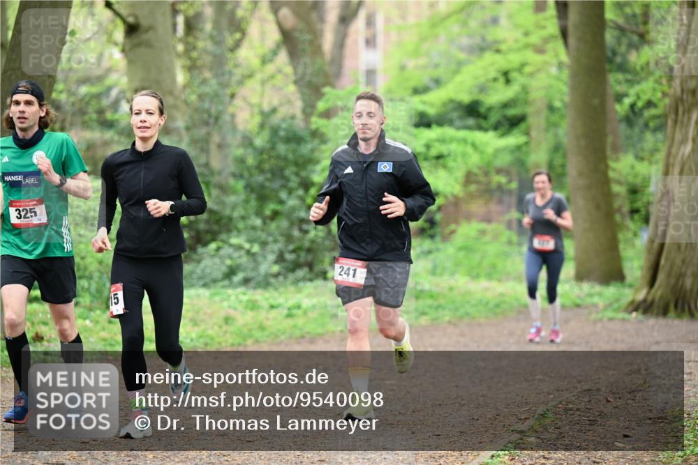 19.04.2026 - Hammer Lauf Dr. Thomas Lammeyer http://msf.ph/oto/9540098 19.04.2026 10:41:51 Laufen 325, 241 meine-sportfotos.de