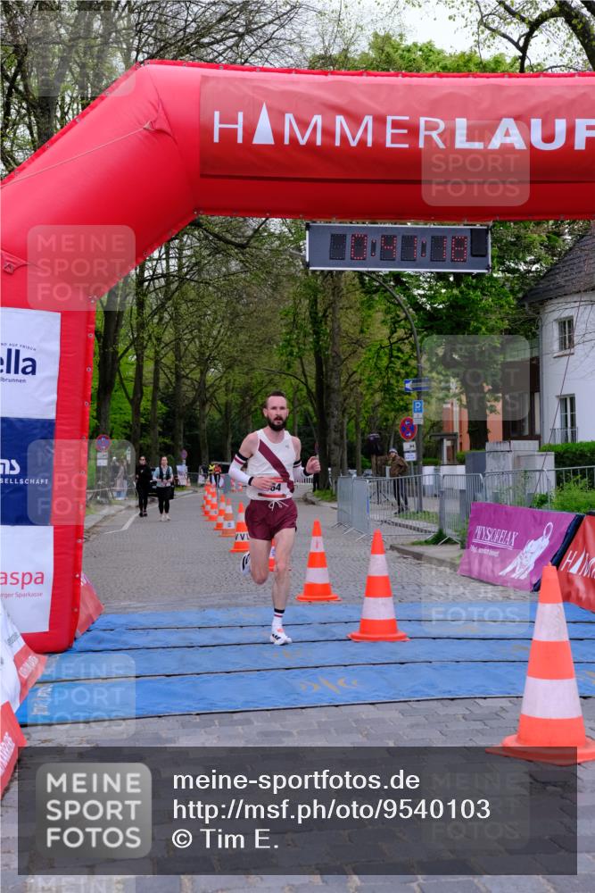 19.04.2026 - Hammer Lauf Tim E. http://msf.ph/oto/9540103 19.04.2026 11:41:26 Ziel 664 meine-sportfotos.de