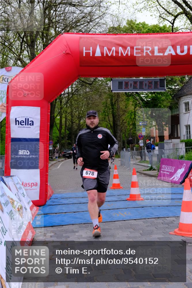 19.04.2026 - Hammer Lauf Tim E. http://msf.ph/oto/9540152 19.04.2026 11:41:59 Ziel 335, 349, 678, 1876 meine-sportfotos.de