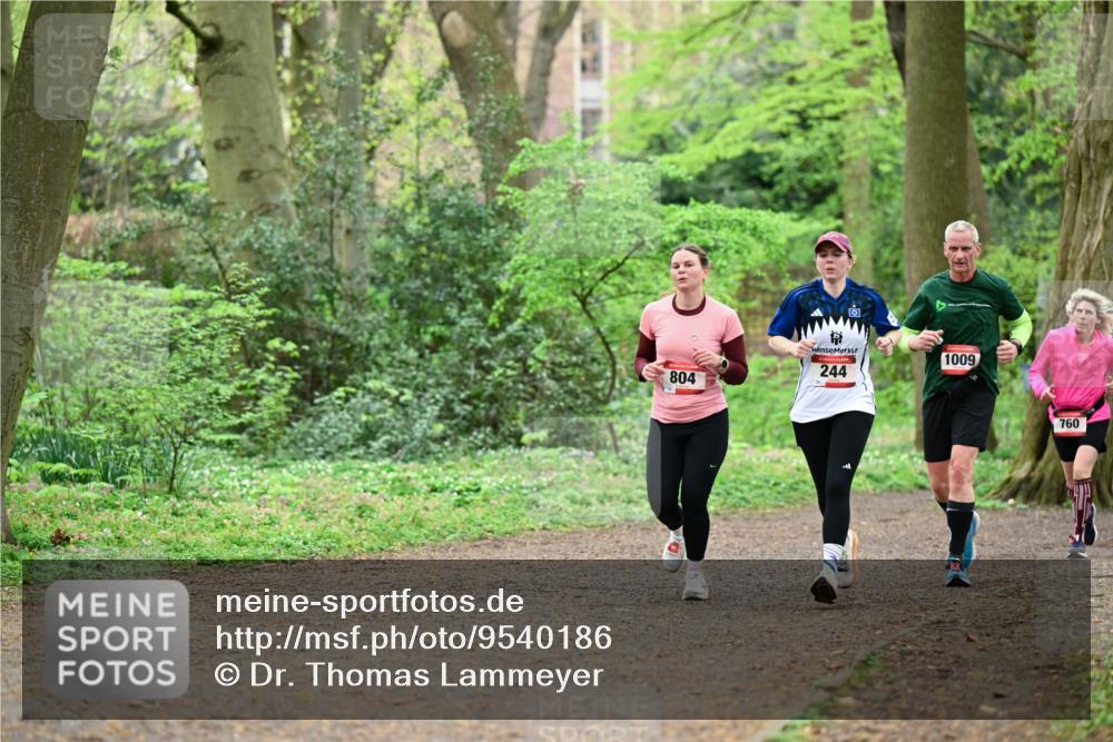 19.04.2026 - Hammer Lauf Dr. Thomas Lammeyer http://msf.ph/oto/9540186 19.04.2026 10:42:20 Laufen 1009, 244, 804, 760 meine-sportfotos.de