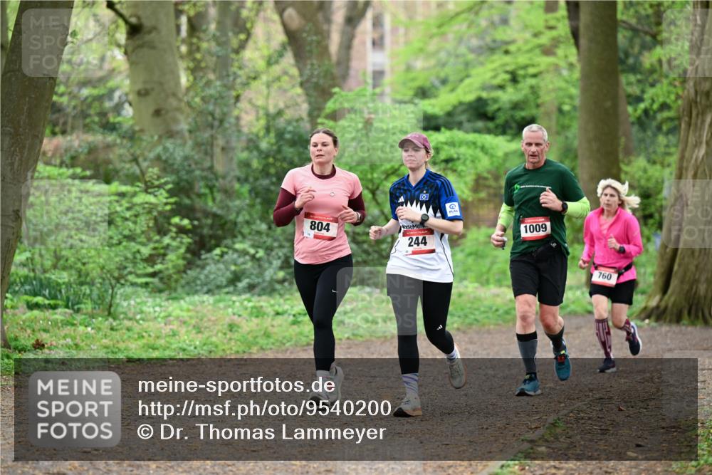 19.04.2026 - Hammer Lauf Dr. Thomas Lammeyer http://msf.ph/oto/9540200 19.04.2026 10:42:21 Laufen 804, 244, 1009, 760 meine-sportfotos.de